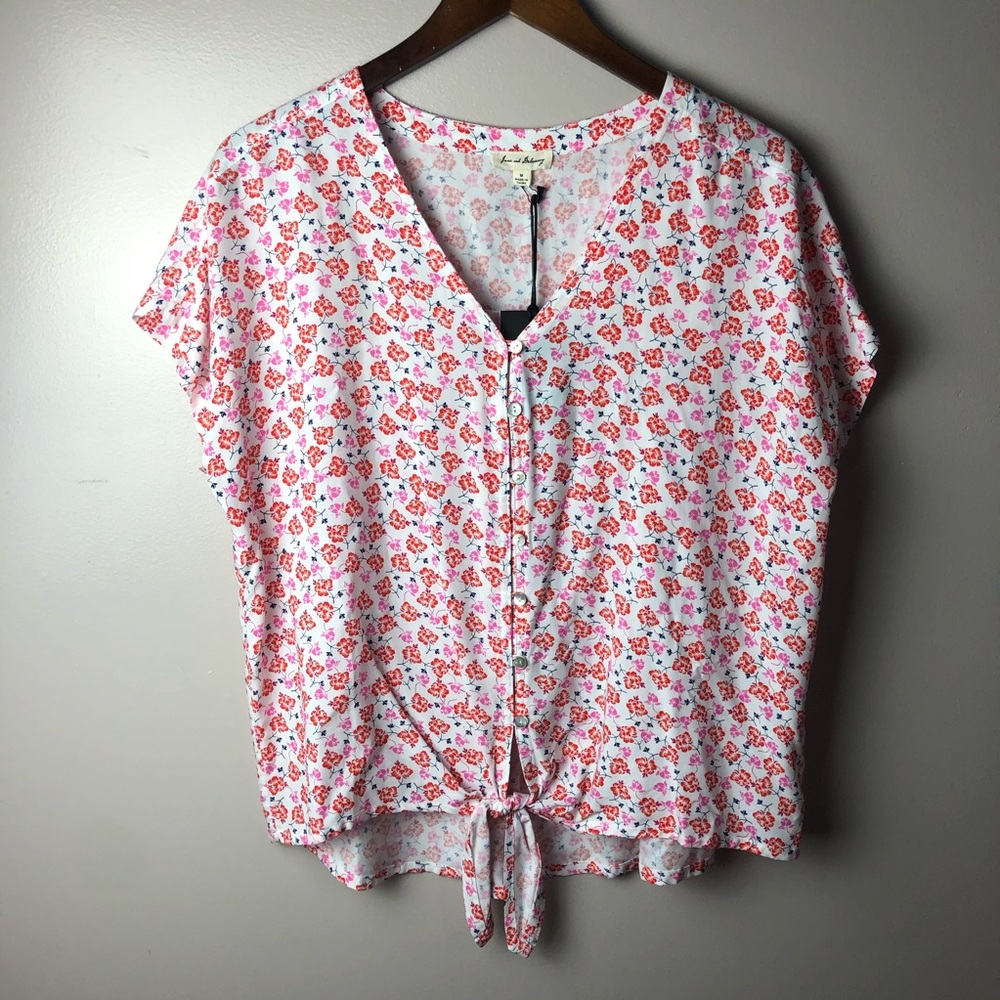NWT Jane & Delancey Floral Knotted Shirt Medium